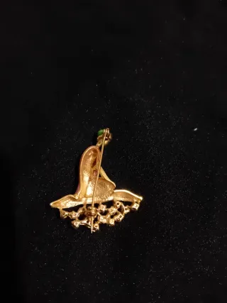 Precioso Broche de Bailarina