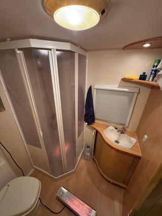 se vende caravana, camping,