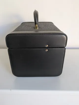 Beauty case in tessuto con chiave