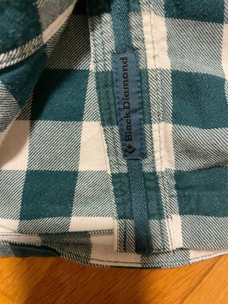 Camisa Black Diamond cuadros verde y blanco