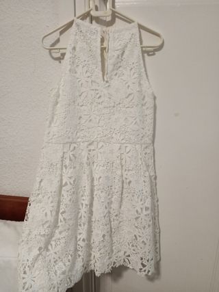 Vestido blanco encaje