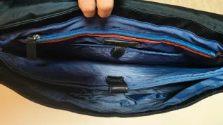 Maletín Tommy Hilfiger Azul y Gris