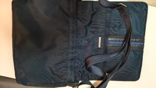 Maletín Tommy Hilfiger Azul y Gris