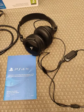 Consola PS4 Pro 1TB Negra + Mando + Auriculares