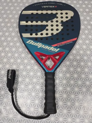 Pala Bullpadel Vertex 03 W