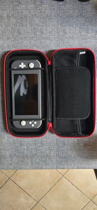 Nintendo Switch Lite Grigio + Accessori