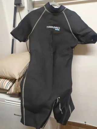 Traje neopreno manga corta y pantalón corto adulto