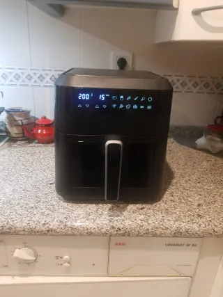 Freidora de aire Cecotec modelo 04340.