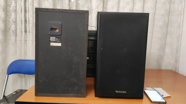 Altavoces Technics SB-C57 Negros