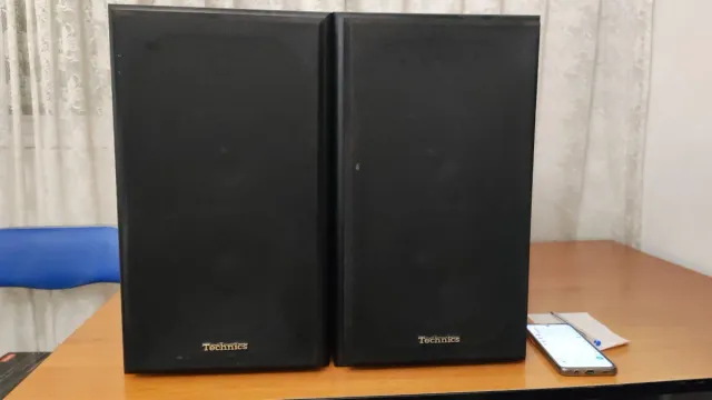 Altavoces Technics SB-C57 Negros