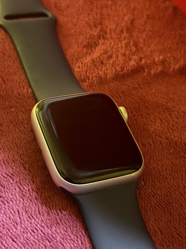 Apple Watch SE 2da Gen GPS Azul Marino/Plata 44mm