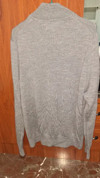 Jersey cuello cisne Calvin Klein Gris