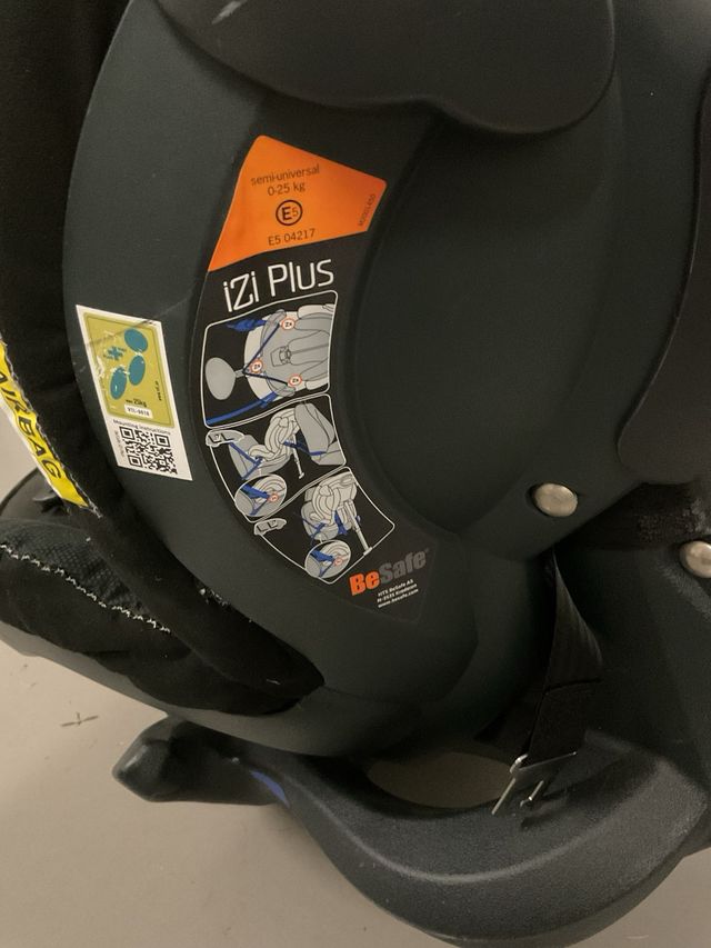 Seggiolino auto BeSafe IZI PLUS