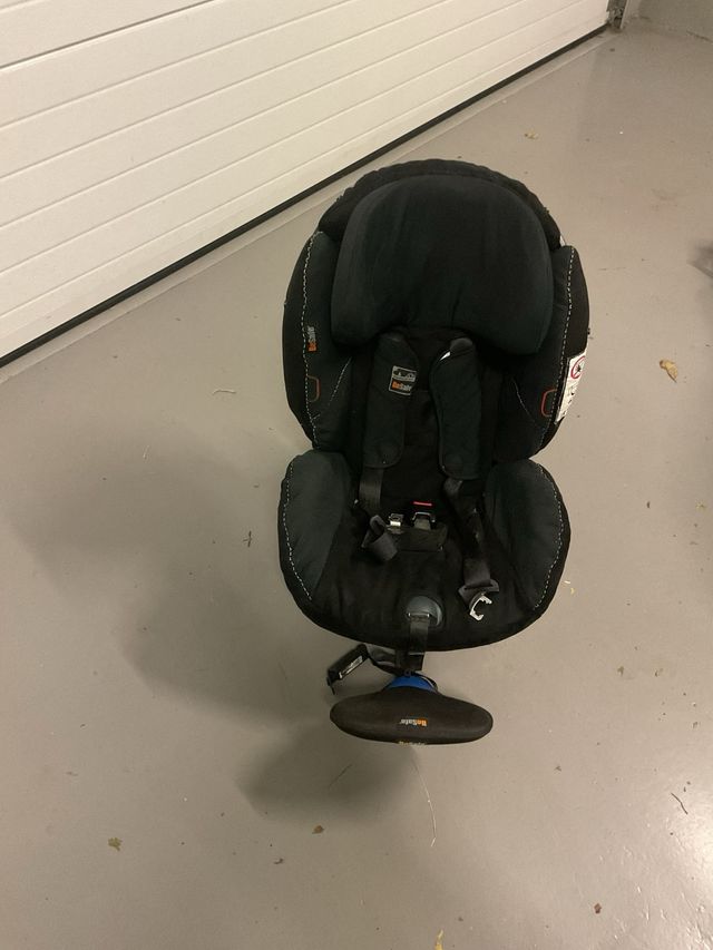 Seggiolino auto BeSafe IZI PLUS