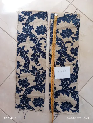 Ritagli stoffa fantasia floreale blu beige e rombi