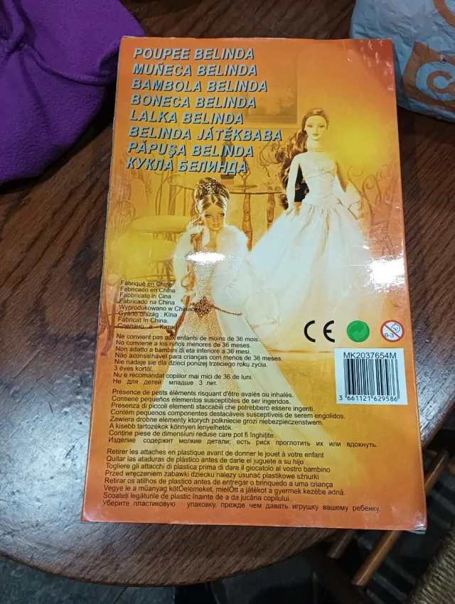 Bambola Belinda con Abito Rosa