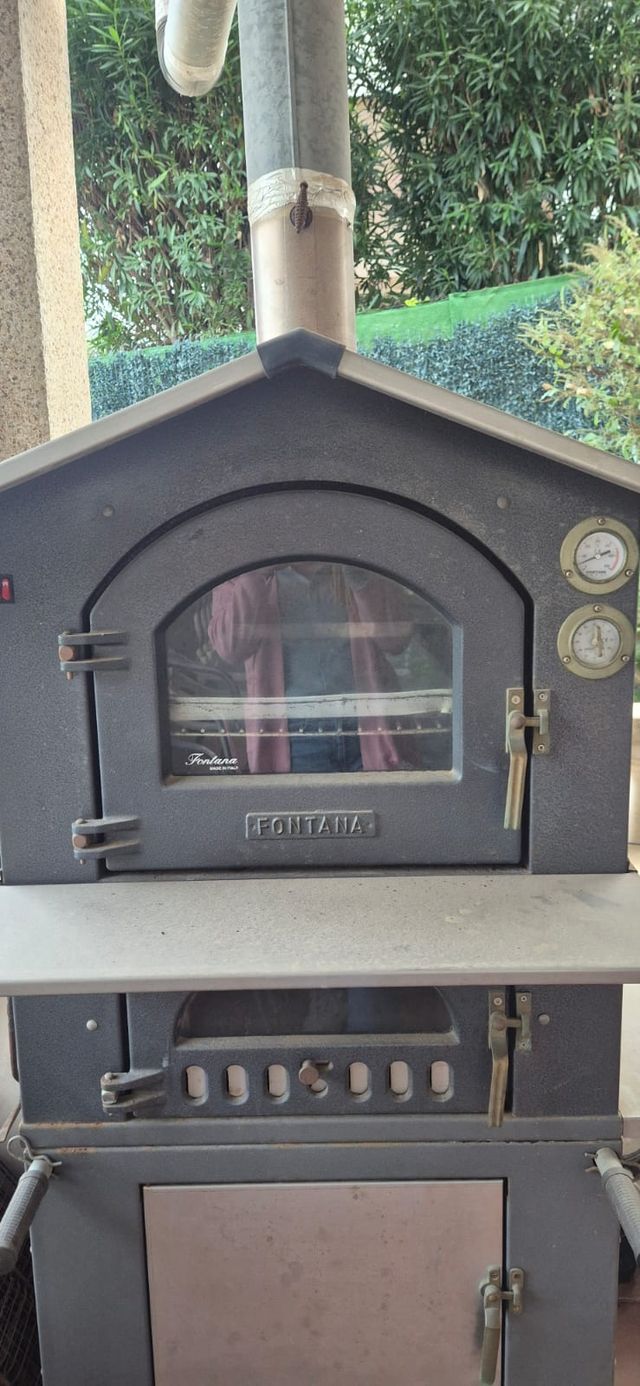 Horno de Leña Fontana Italiano Exterior