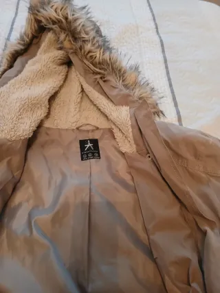 Chaqueta parka beige mujer