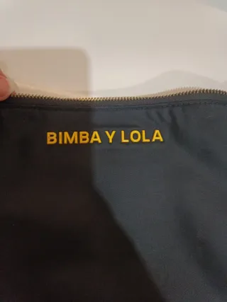 Bolso de mano Bimba y Lola negro