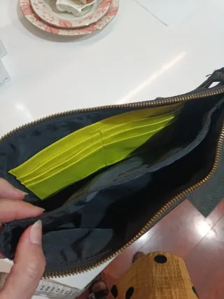 Bolso de mano Bimba y Lola negro