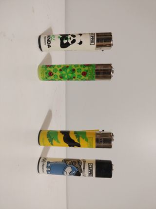 Pack 30 • 4 Accendini Clipper animali