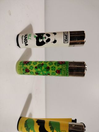 Pack 30 • 4 Accendini Clipper animali