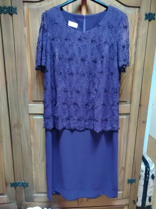 Vestido Morado Fiesta con Guarda Polvo