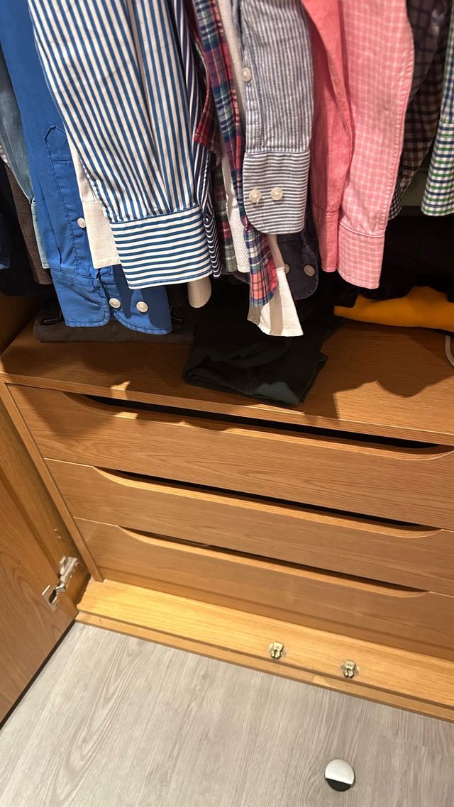 Cajonera de armario color roble