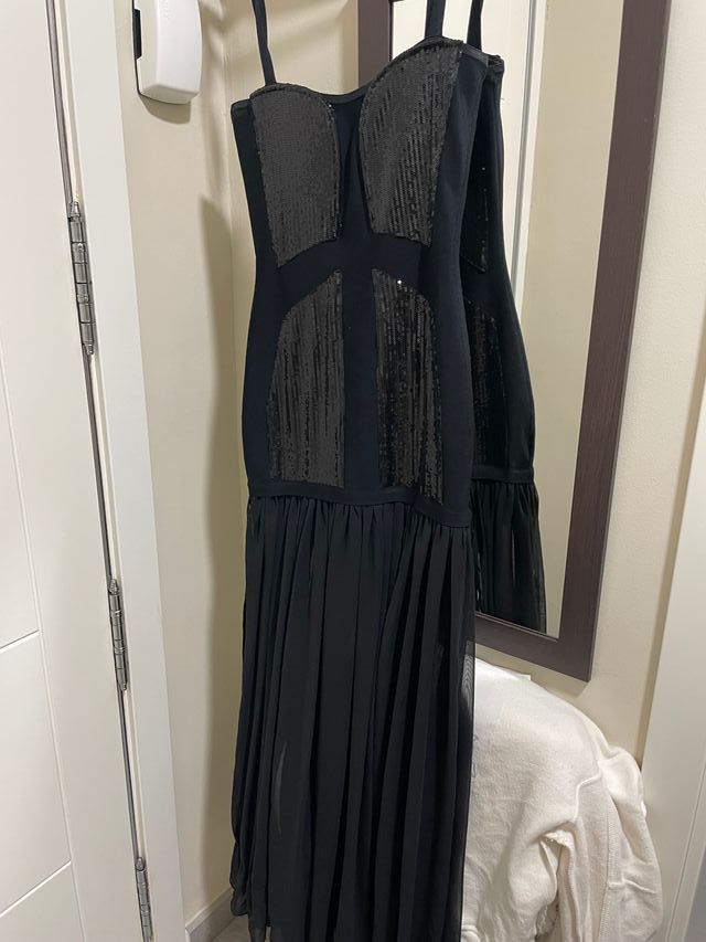Vestido fiesta largo negro Guess