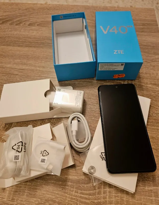 ZTE V40 Pro Azul