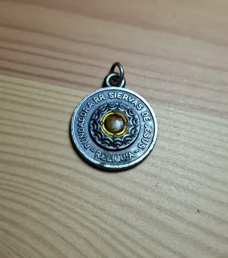 Medalla M.Corazón de Jesús con reliquia