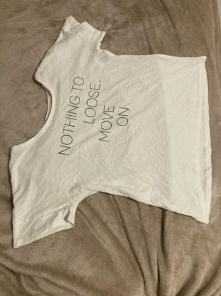 Camiseta Blanca Kiabi con Mensaje