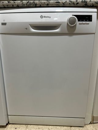 Lavavajillas Balay casi nuevo
