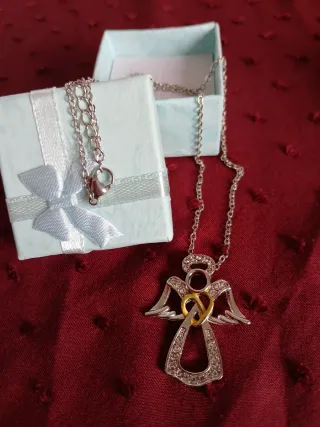 Colgante de Ángel con Cadena