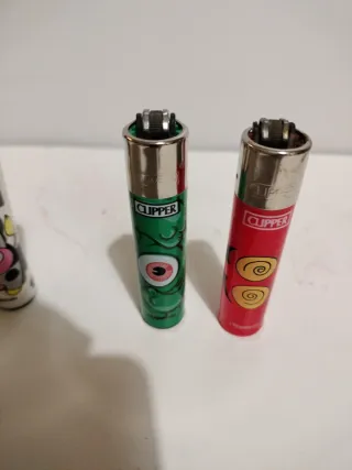 Pack 31 • 4 Accendini Clipper