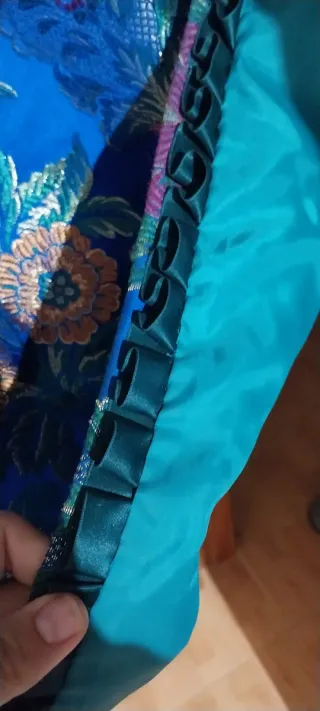 Traje de Fallera con zapatos talla 38.