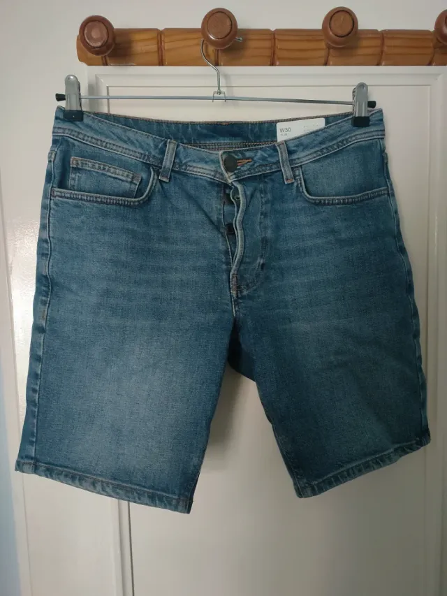 Jeans corti da uomo