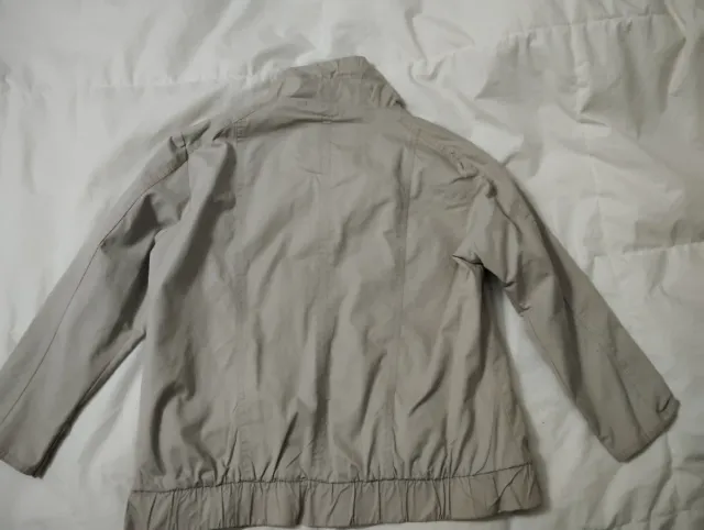 Chaqueta beige mujer