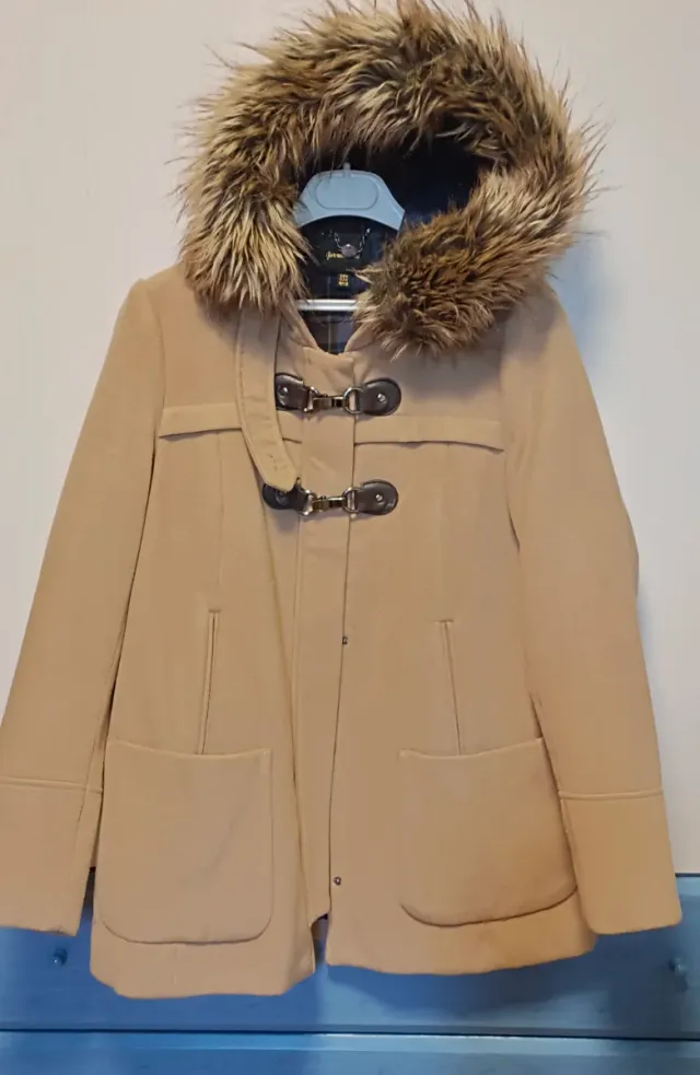 Chaqueta Beige Mujer con Capucha