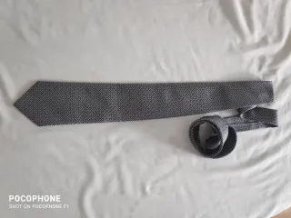 Corbata Dustin Azul y Blanco