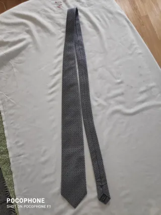 Corbata Dustin Azul y Blanco