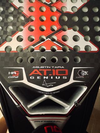 Pala de pádel AT.10 Genius Agustín Tapia