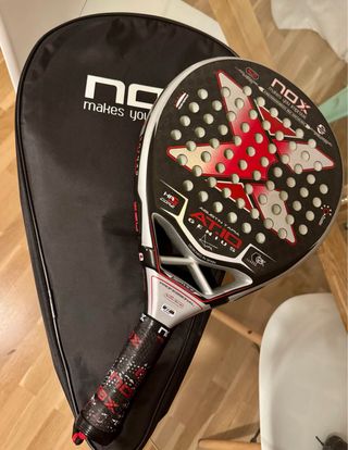 Pala de pádel AT.10 Genius Agustín Tapia