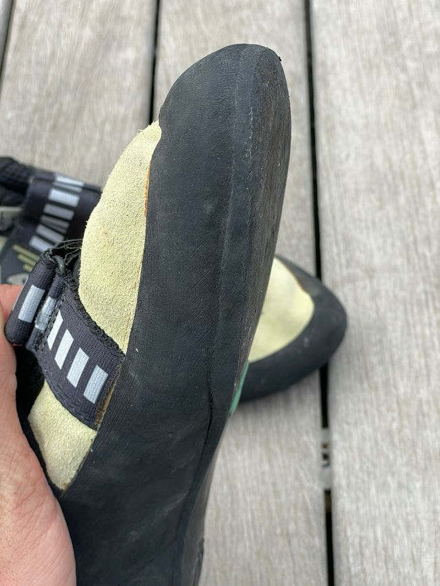 Pies de Gato Boreal Modelo Venta - Talla 37.5 EUR