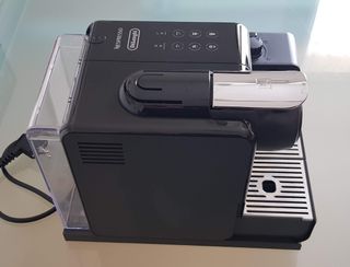 Macchina Caffè Nespresso De'Longhi Lattissima