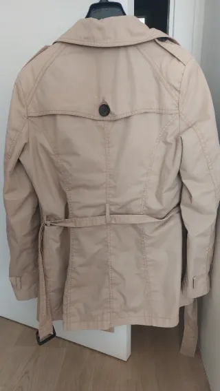 Gabardina beige talla L