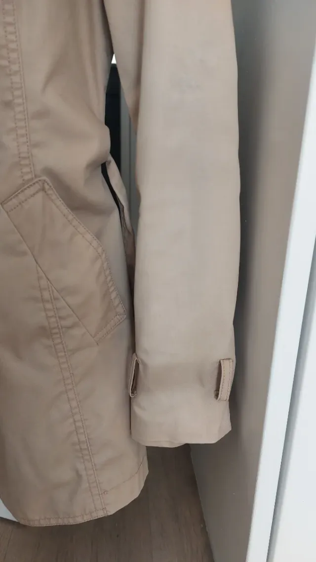 Gabardina beige talla L