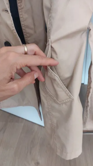Gabardina beige talla L