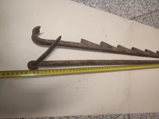 Antigua cremallera hierro chimenea barra olla leva