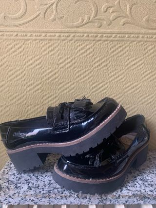 Mocasines charol negros